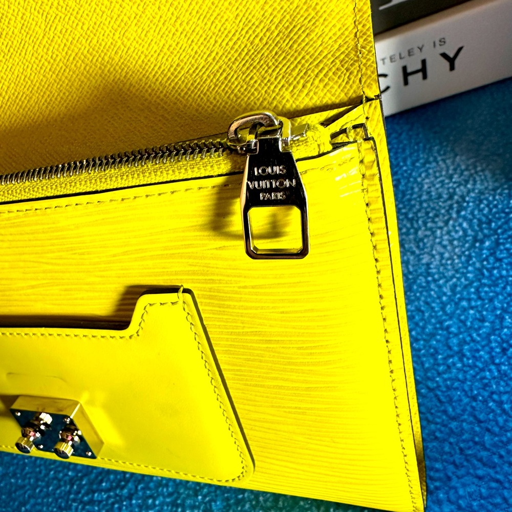 LOUIS VUITTON Marie Rose Epi/Monogram Pistache Long Wallet๐ฅ๐ฅ๐ฅ๐ฅ - Picture 13 of 13